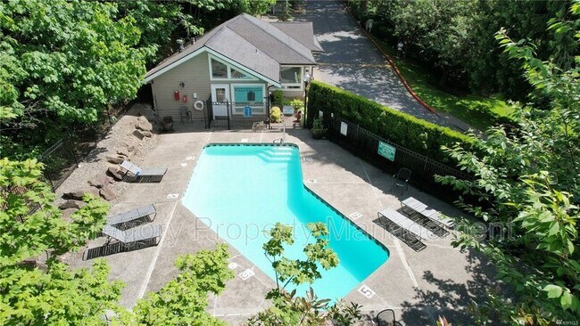 Building Photo - 16101 Bothell Everett Hwy