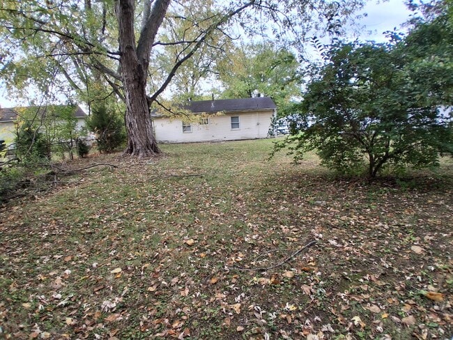 Building Photo - 1009 Glenwood-