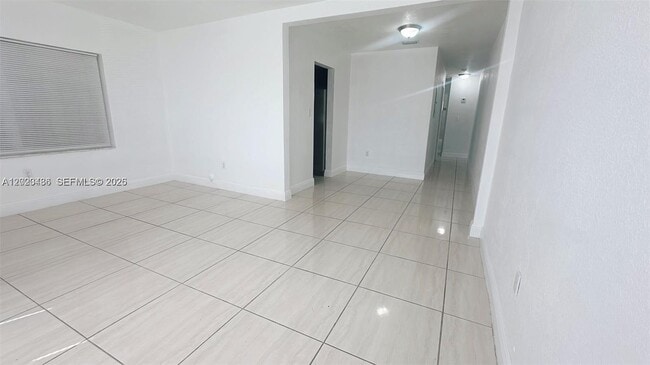 Building Photo - 2125 NW 66th St