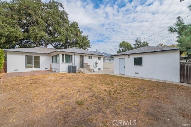 Building Photo - 2500 Las Lunas St