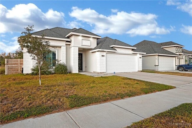 Building Photo - 25 La Pointe Ave