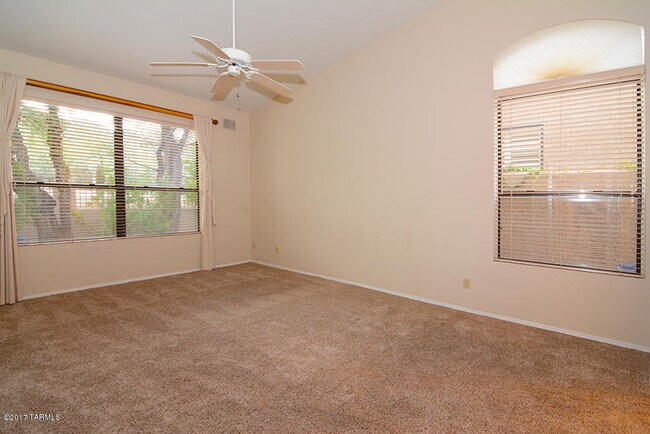 Building Photo - 6971 E Cicada Ct