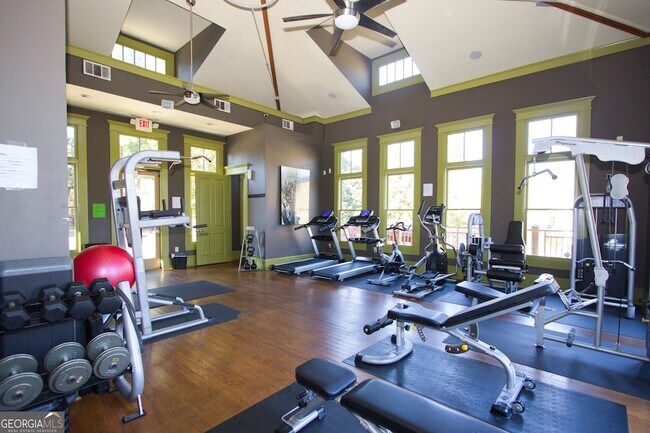 Building Photo - 1195 Milton Terrace SE