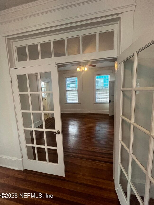 Building Photo - 1808 Bayard Pl