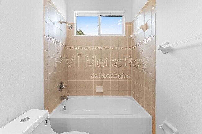 Building Photo - 10886 Cory Lake Dr