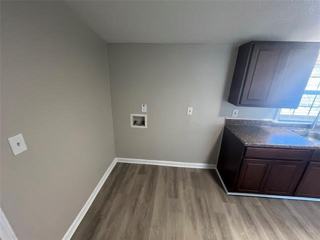 Building Photo - 607 E Miller Rd