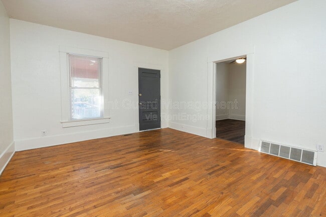 Building Photo - 1430 S Wichita St