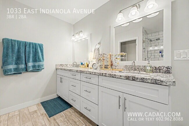 Building Photo - 1033 E Indianola Ave