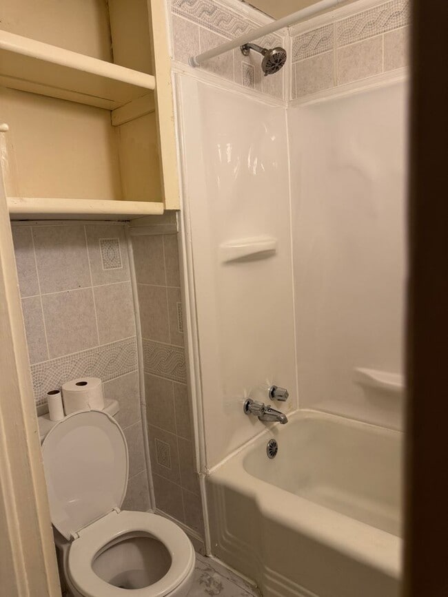 Building Photo - Charming home in the Heart of Bristol VA
