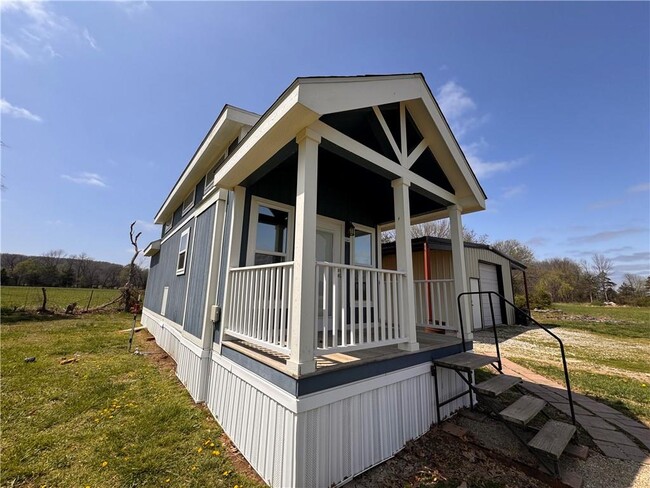 Building Photo - 324 Parker Ln