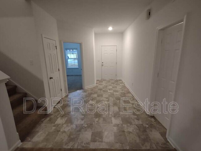 Building Photo - 1199 Saticoy Ct