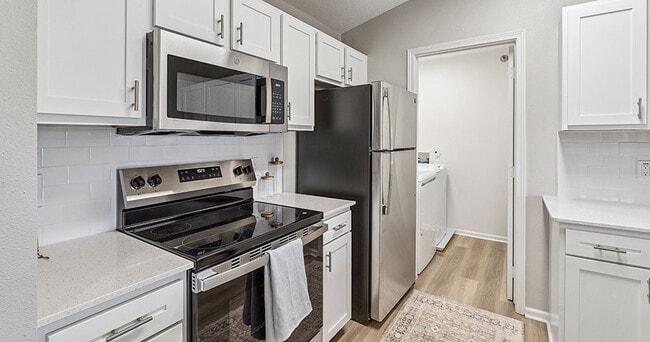 Building Photo - Polo Club Apartments