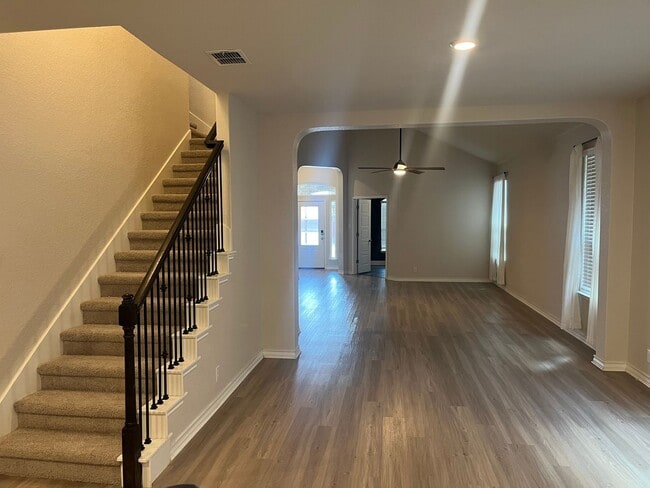 Building Photo - Spacious 4-Bedroom, 3-Bath Two-Story Home, 2,702 Sq Ft with Office & Covered Patio