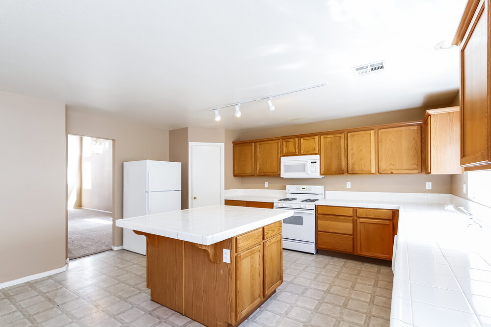 Building Photo - 2109 Royal Antilles Ct