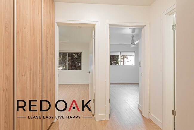 Building Photo - 1007 Lincoln Blvd