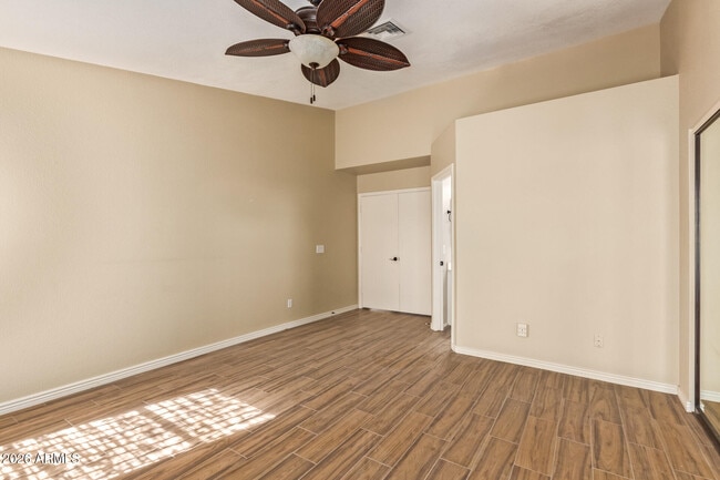 Building Photo - 18853 N 40th Pl