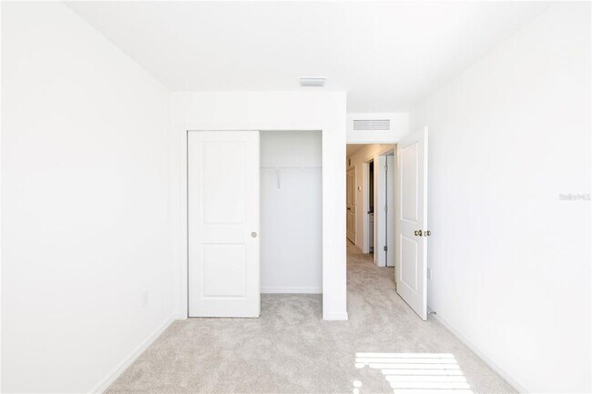 Building Photo - 7609 WATERSCAPE Dr