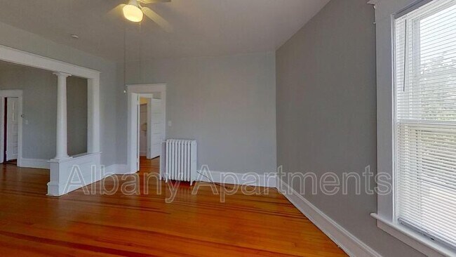 Building Photo - 418 Delaware Ave