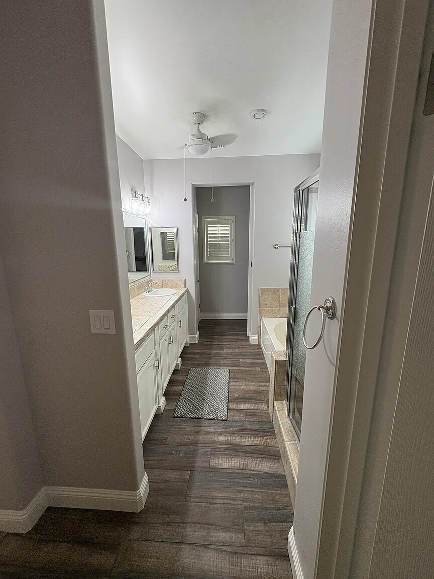 Building Photo - 8610 Bolsena Ln