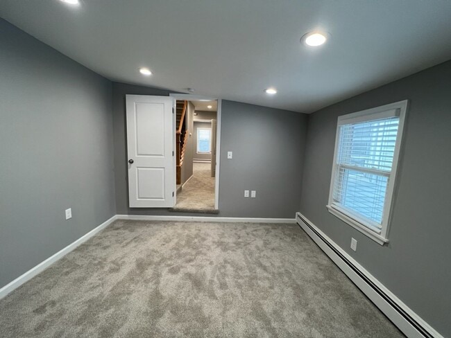 Building Photo - Awesome 3 bedroom 1.5 bath in Lower Macung...