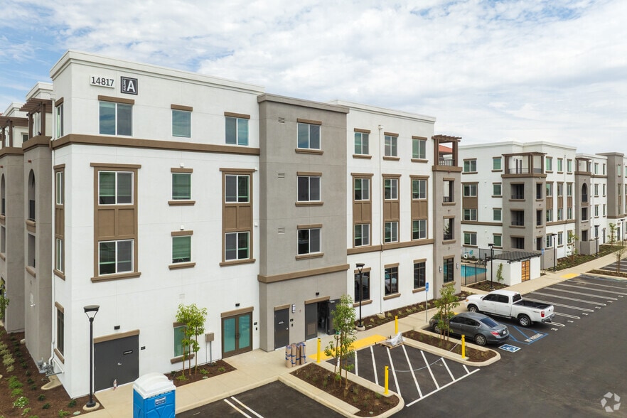 Primary Photo - Alta Westwind