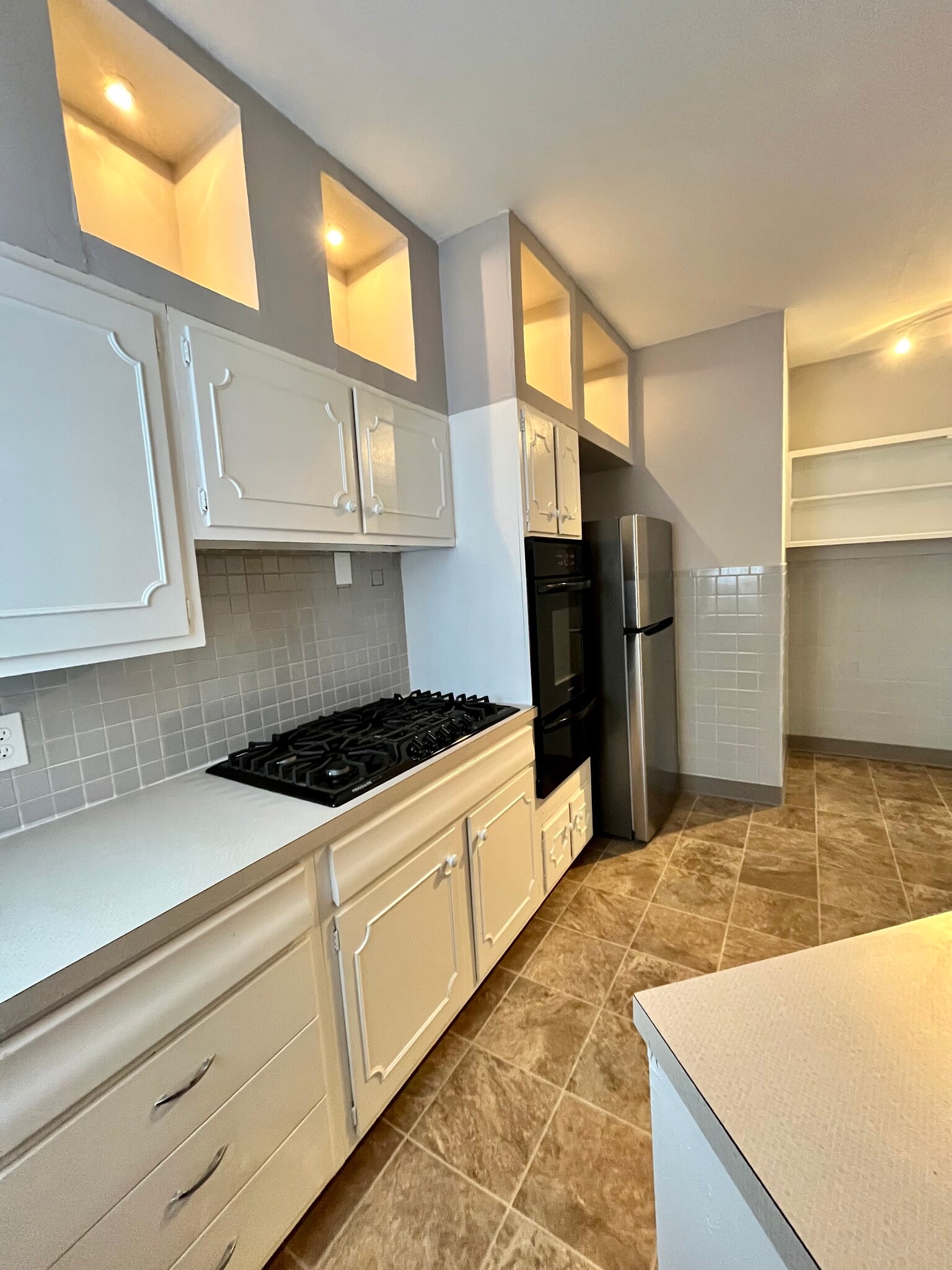 Building Photo - 104 Linwood Ave