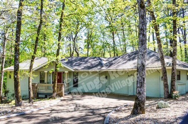 Building Photo - West Gate Area |Home |Unfurnished