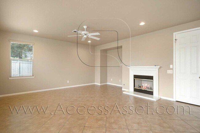 Building Photo - Stunning Luxury Living in Temecula | Expansive 4-Bedroom Masterpiece