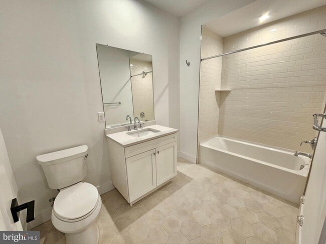 Building Photo - 18101 Donatello Dr