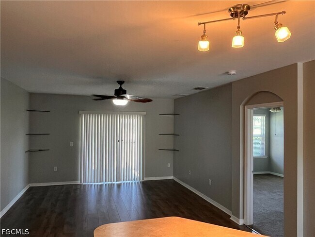 Building Photo - 10353 Canal Brook Ln