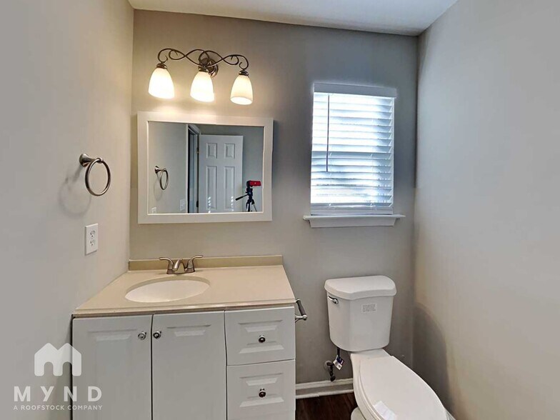 Building Photo - 4618 Wind Chime Ct