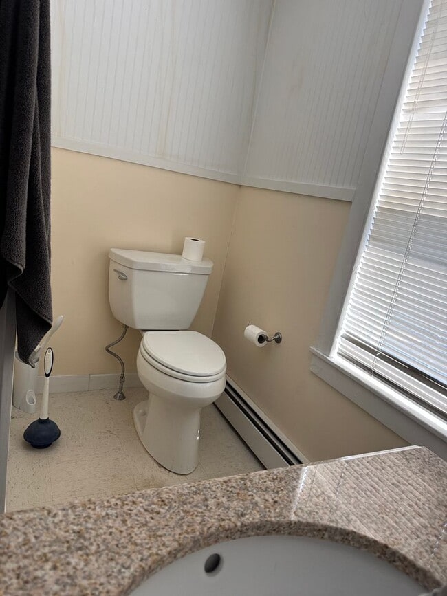 Building Photo - 14-16 Lincoln St