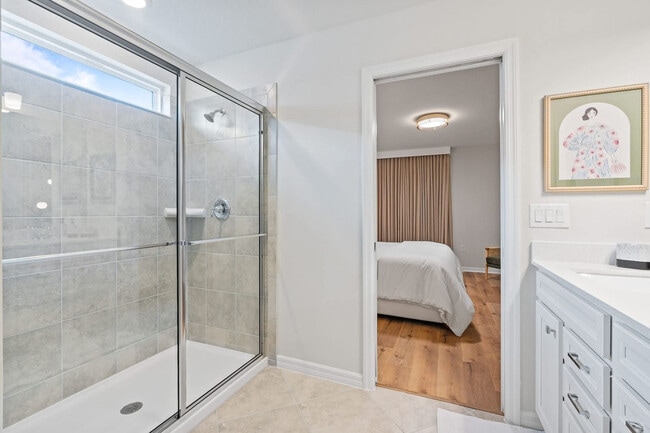 Building Photo - 15996 Cape Coral Lp