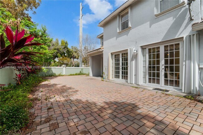 Building Photo - 200 SW 87th Path