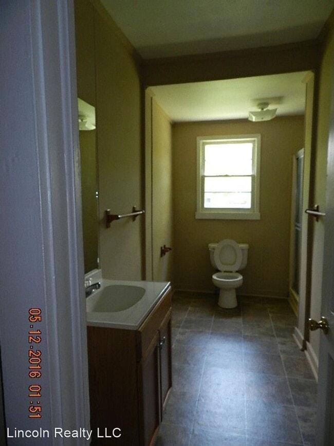 Building Photo - 3 br, 2 bath House - 621 Mathis St