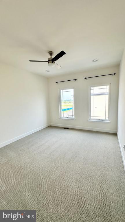 Building Photo - 20265 Oak Bluff Dr
