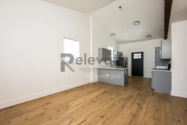 Building Photo - 1515 Blueberry Aly