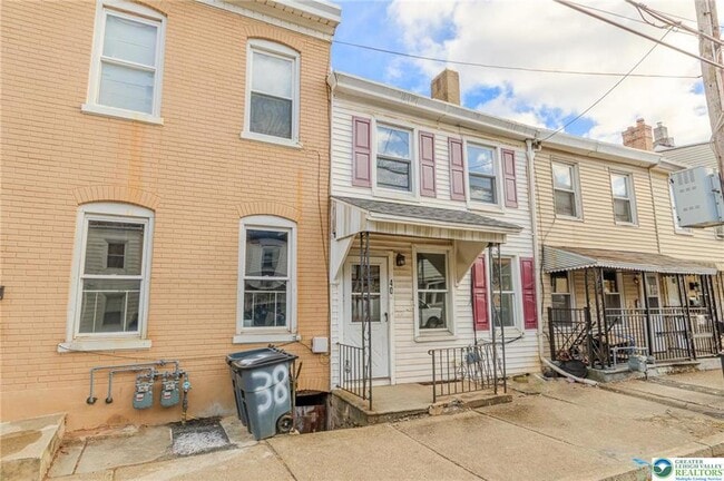 Building Photo - 40 S 12th St