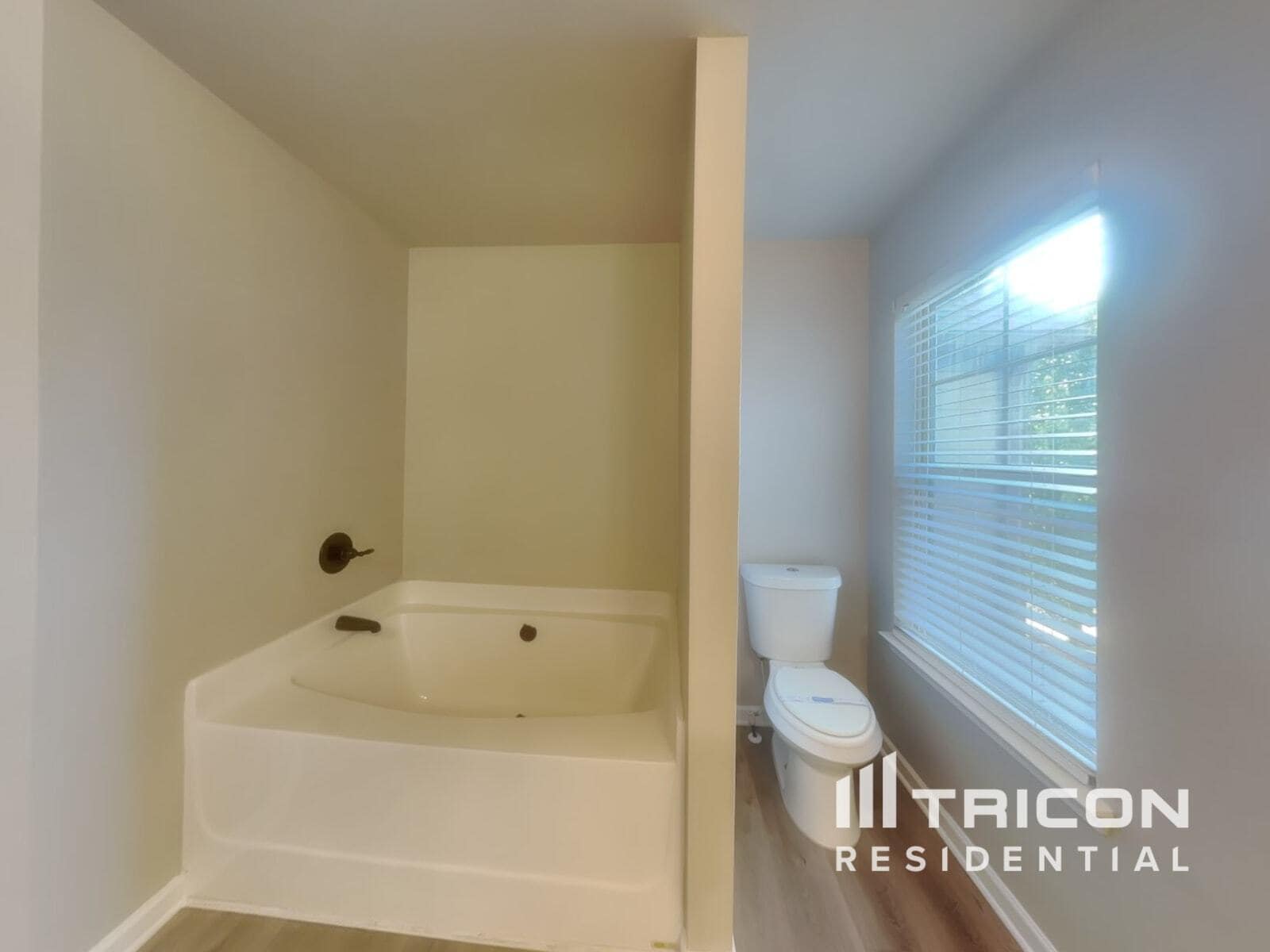 Building Photo - 1118 Mcconaughy Ct