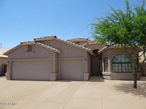 Building Photo - 1011 W Samantha Way