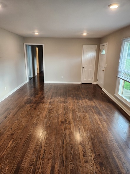 Building Photo - 1306 White Blvd