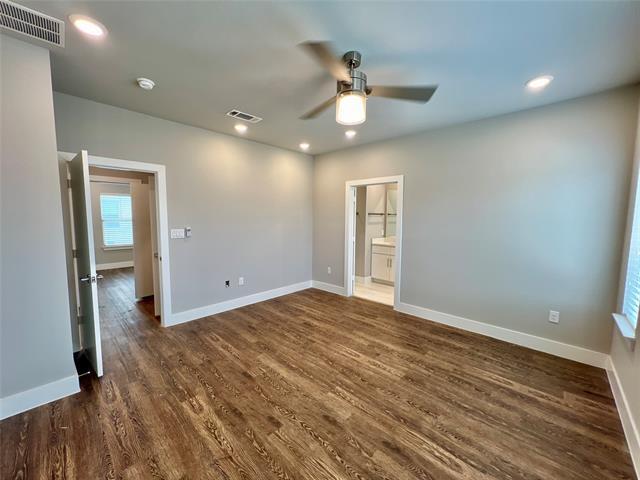 Building Photo - 714 N Plano Rd