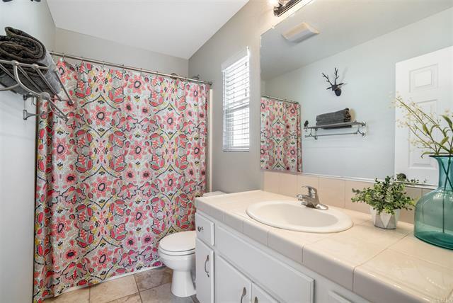 Building Photo - 1811 Calvedos Dr