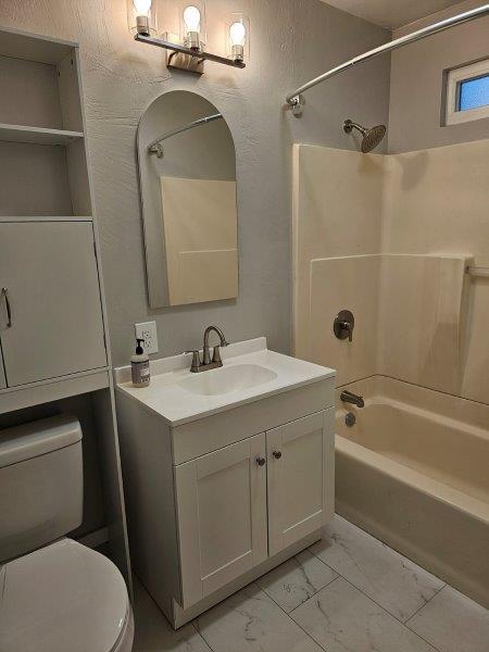 Building Photo - 13825 Dry Creek Rd