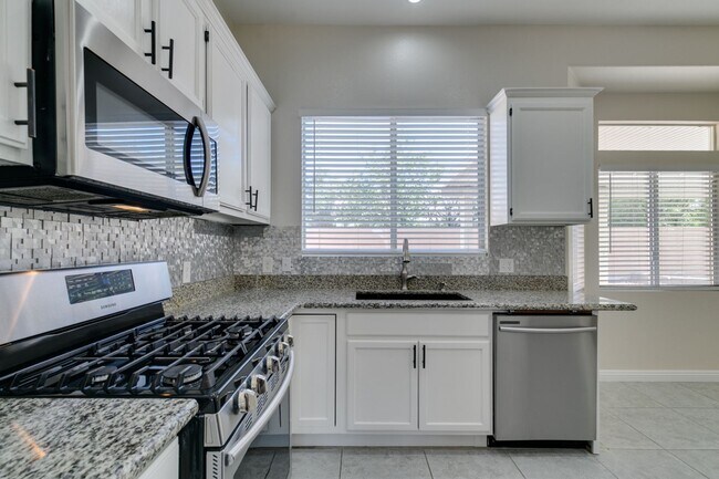 Building Photo - Beautifully Remodeled 3-Bedroom Home in North Las Vegas – Move-In Ready!