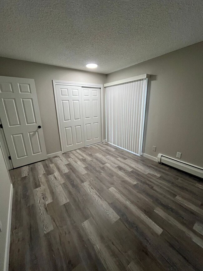 Building Photo - 4502 Picturesque Cir
