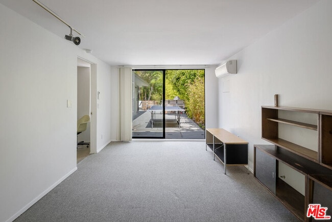 Building Photo - 30611 Las Estrellas Dr