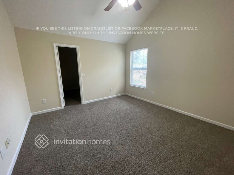 Building Photo - 633 Rock Hill Pkwy