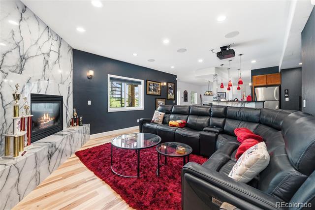 Building Photo - 10796 E Quail Creek Dr