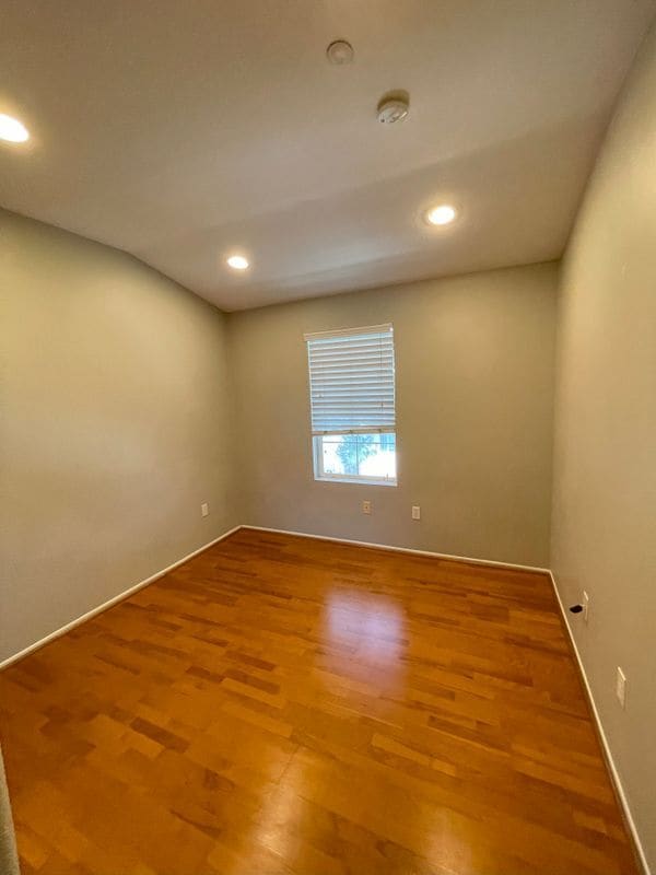 Building Photo - 414 Timberwood